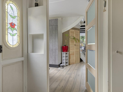 Andoorn 8