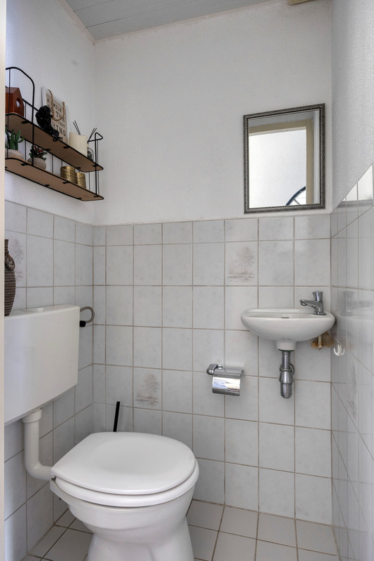 Tussenwoning te koop: Muzenlaan 51, Leiderdorp