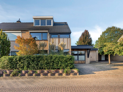 Langenakker 152
