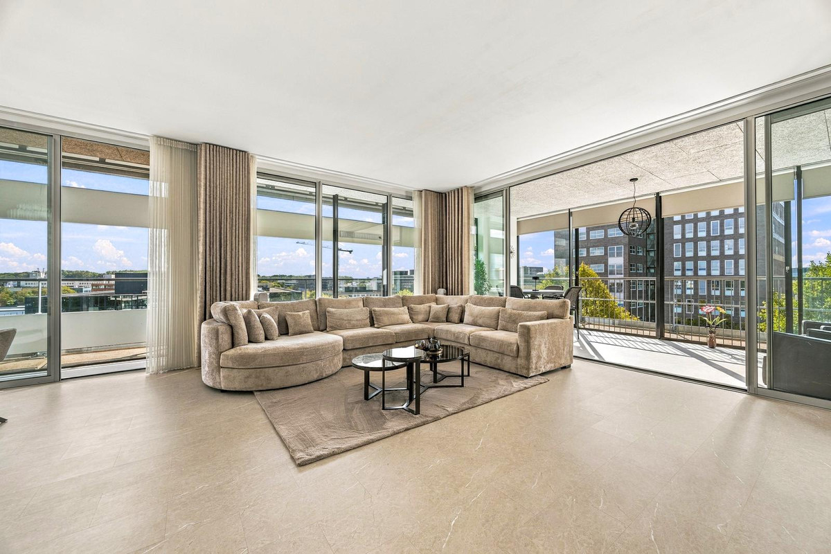 Appartement te koop: Sir Winston Churchilllaan 289F024, Rijswijk