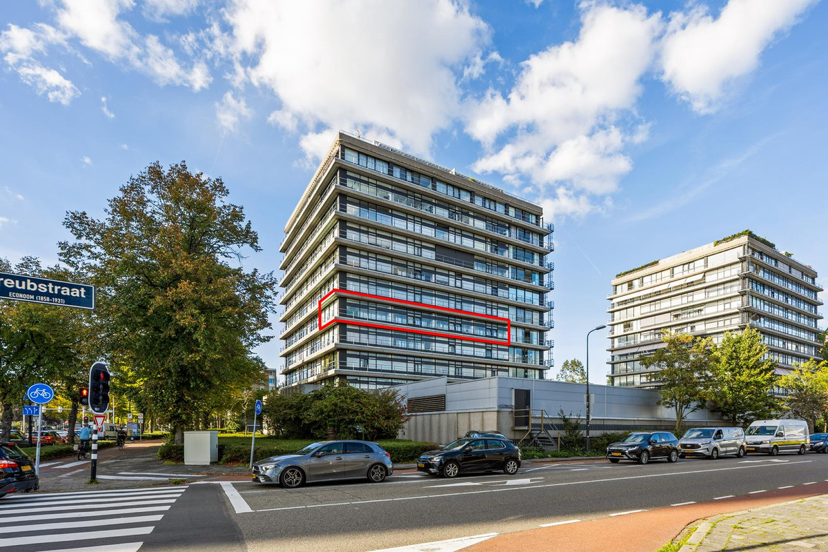 Appartement te koop: Sir Winston Churchilllaan 289F024, Rijswijk