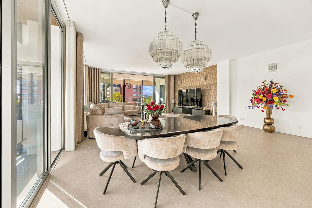Appartement te koop: Sir Winston Churchilllaan 289F024, Rijswijk