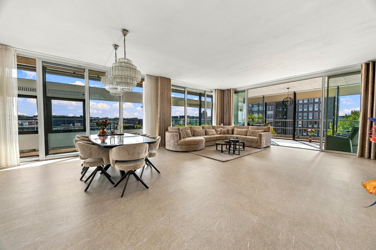Appartement te koop: Sir Winston Churchilllaan 289F024, Rijswijk