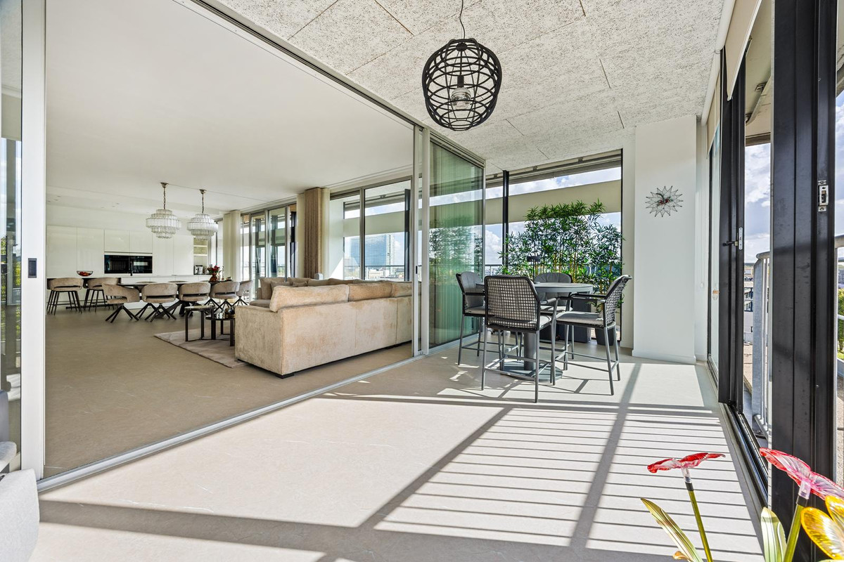 Appartement te koop: Sir Winston Churchilllaan 289F024, Rijswijk