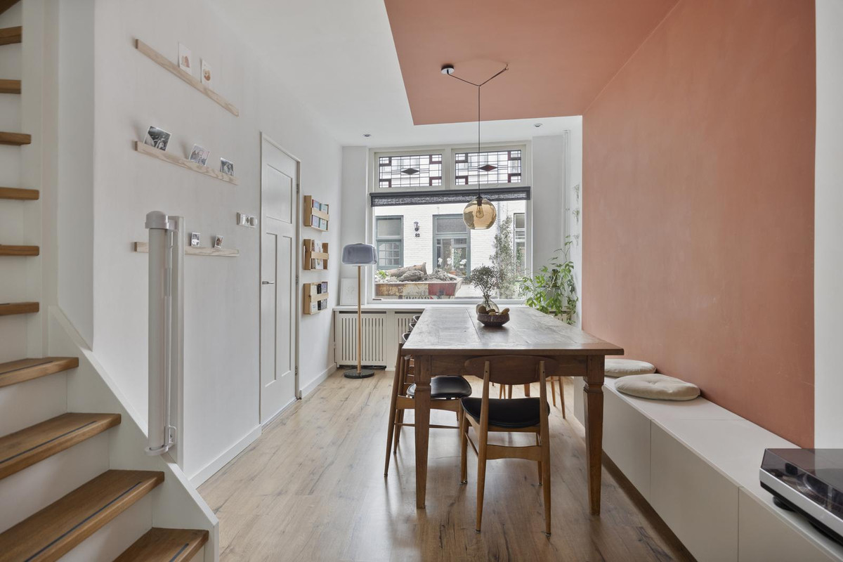 Tussenwoning te koop: Oranjeboomstraat 63, Haarlem