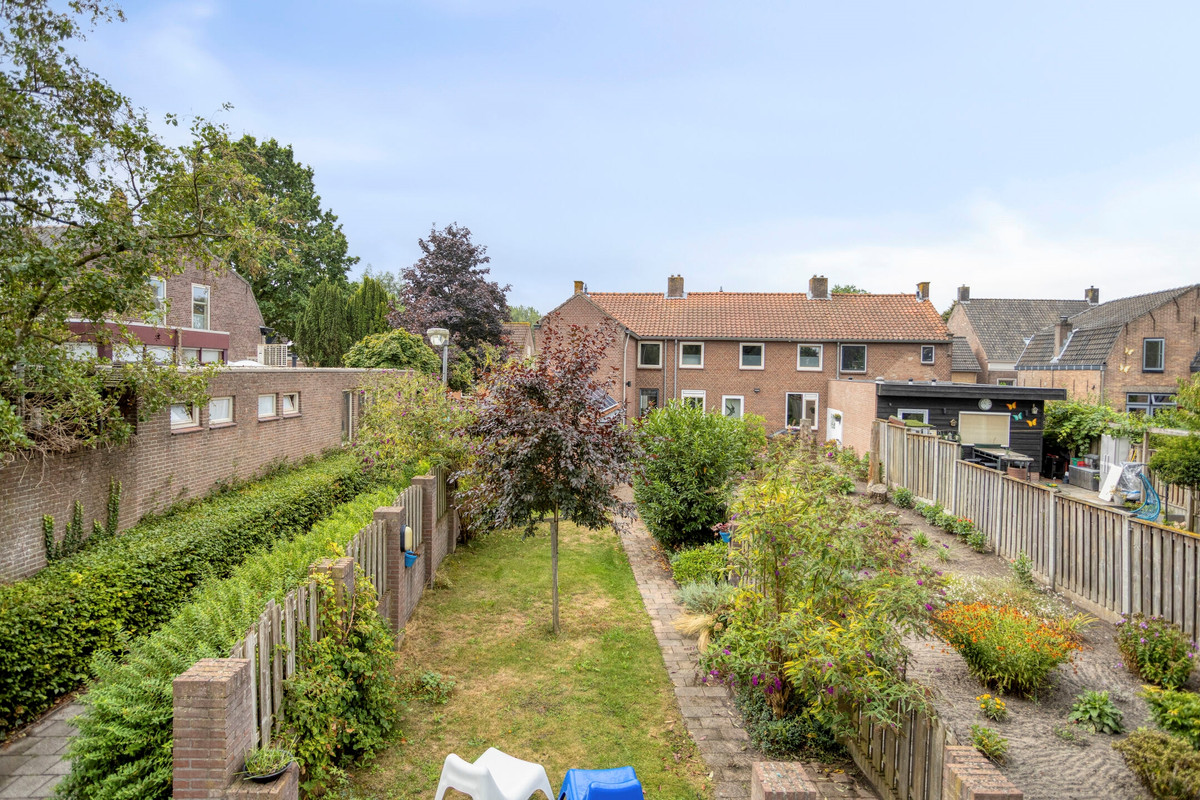Hoekwoning te koop: Hoofdstraat 151, Terheijden