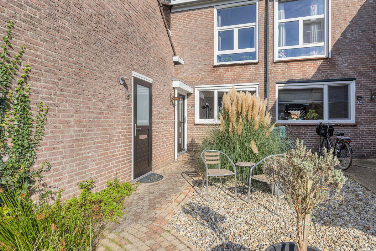 Hoekwoning te koop: Hulsdonk 40, Terheijden