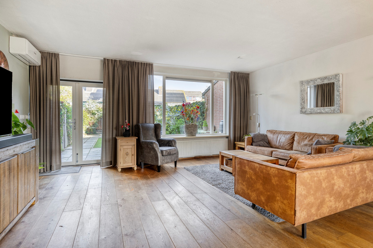 Hoekwoning te koop: Hulsdonk 40, Terheijden
