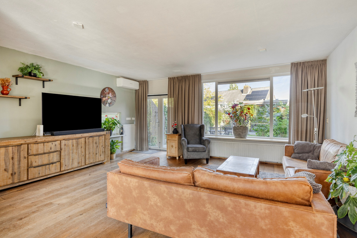 Hoekwoning te koop: Hulsdonk 40, Terheijden