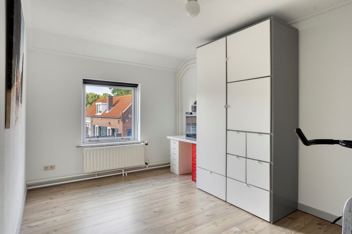 Hoekwoning te koop: Hoofdstraat 151, Terheijden