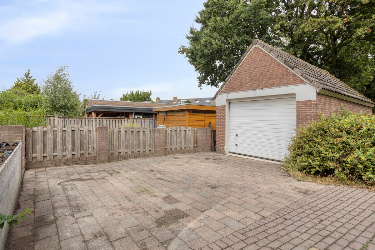 Hoekwoning te koop: Hoofdstraat 151, Terheijden
