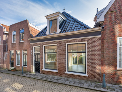 Kerkstraat 11