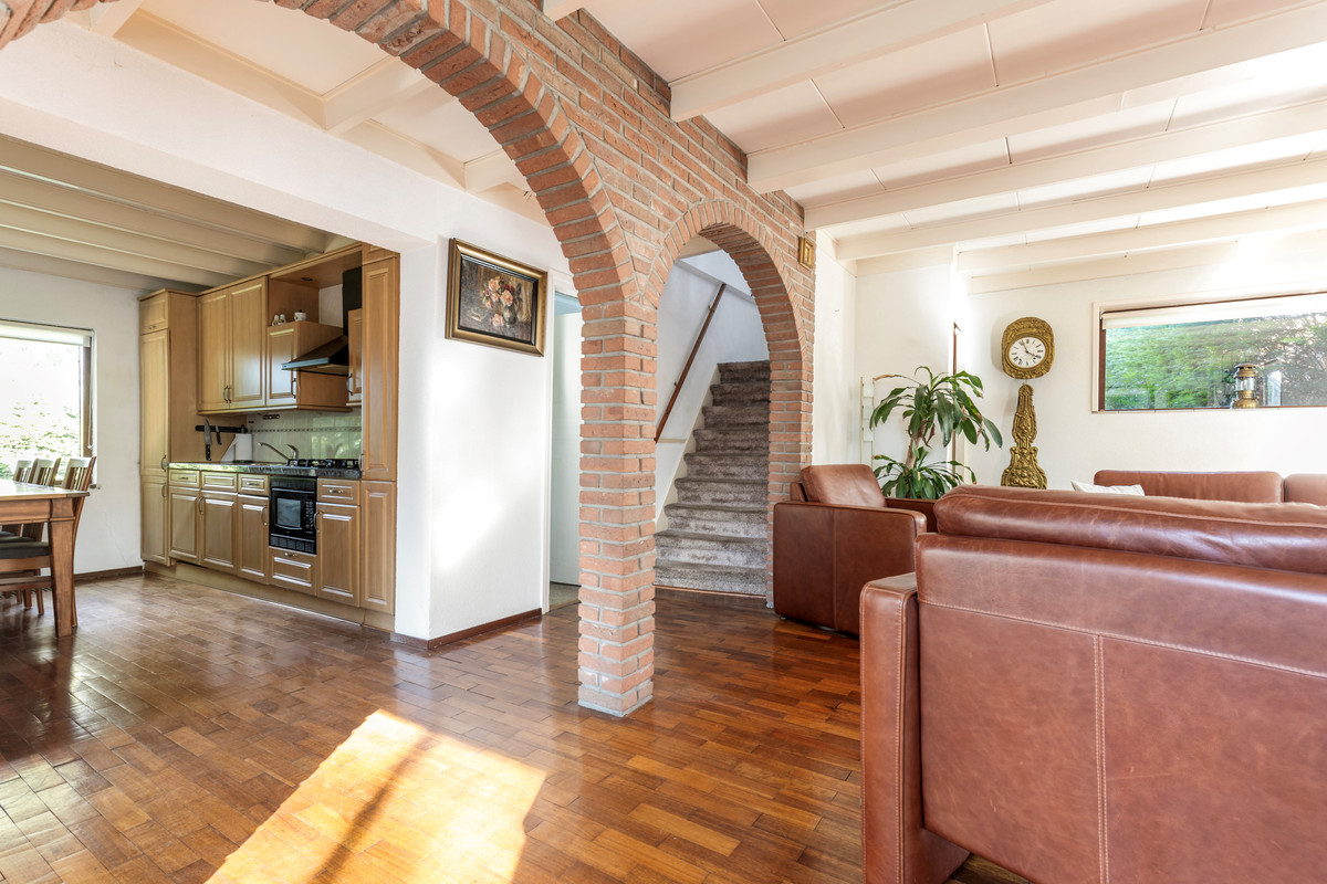 Vrijstaande woning te koop: Munnikendijk 10, Westmaas