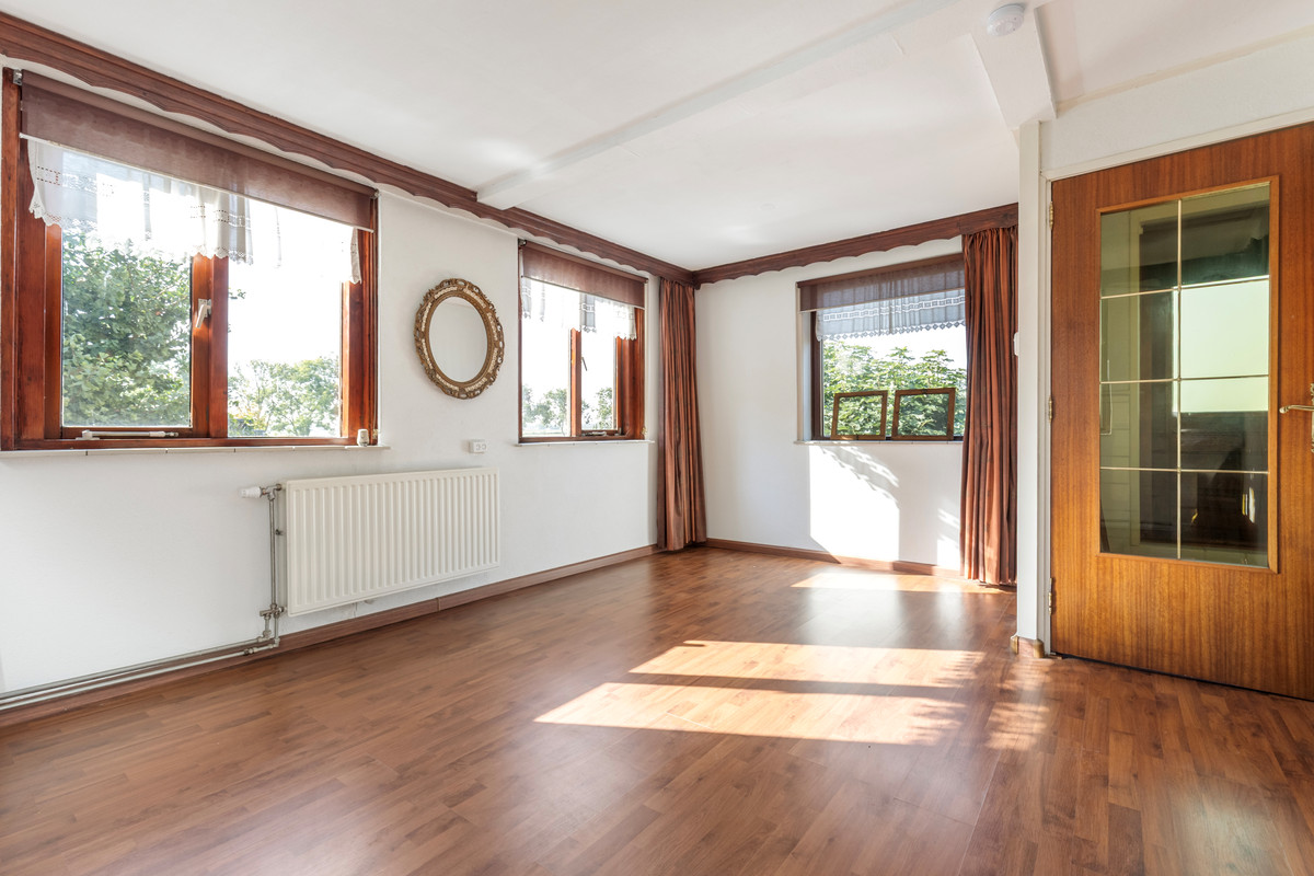 Vrijstaande woning te koop: Munnikendijk 10, Westmaas