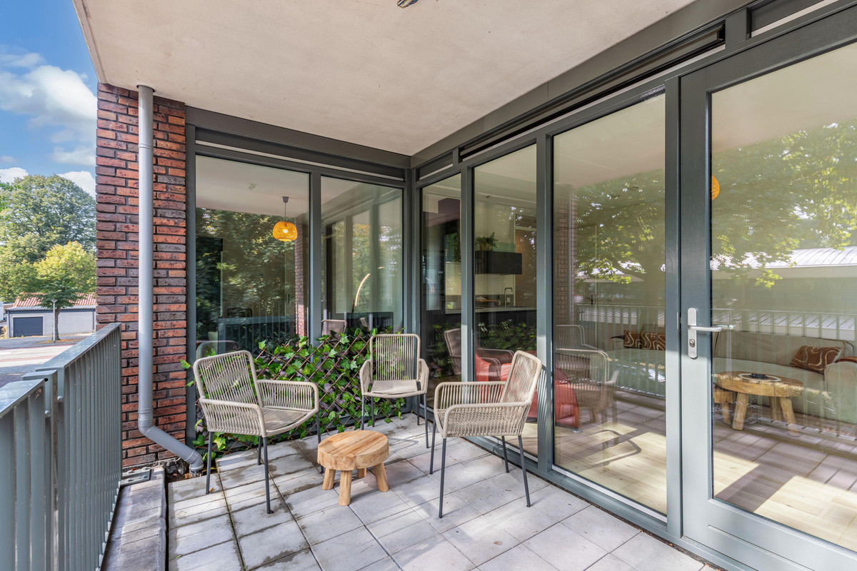 Appartement te koop: Venelaan 1-11, Rutten