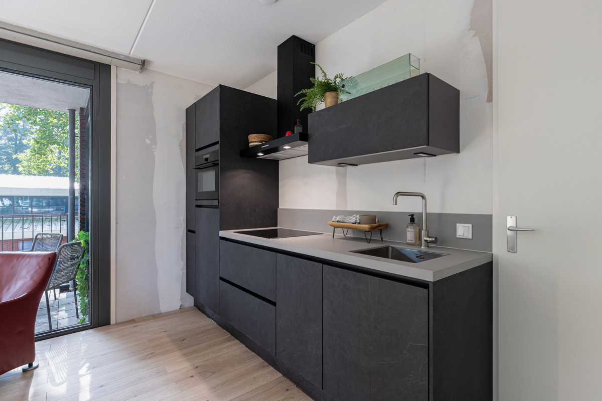 Appartement te koop: Venelaan 1-11, Rutten