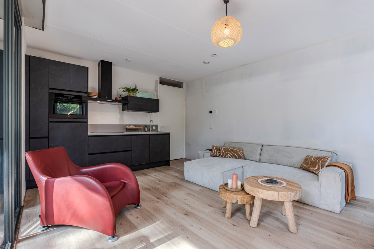 Appartement te koop: Venelaan 1-11, Rutten
