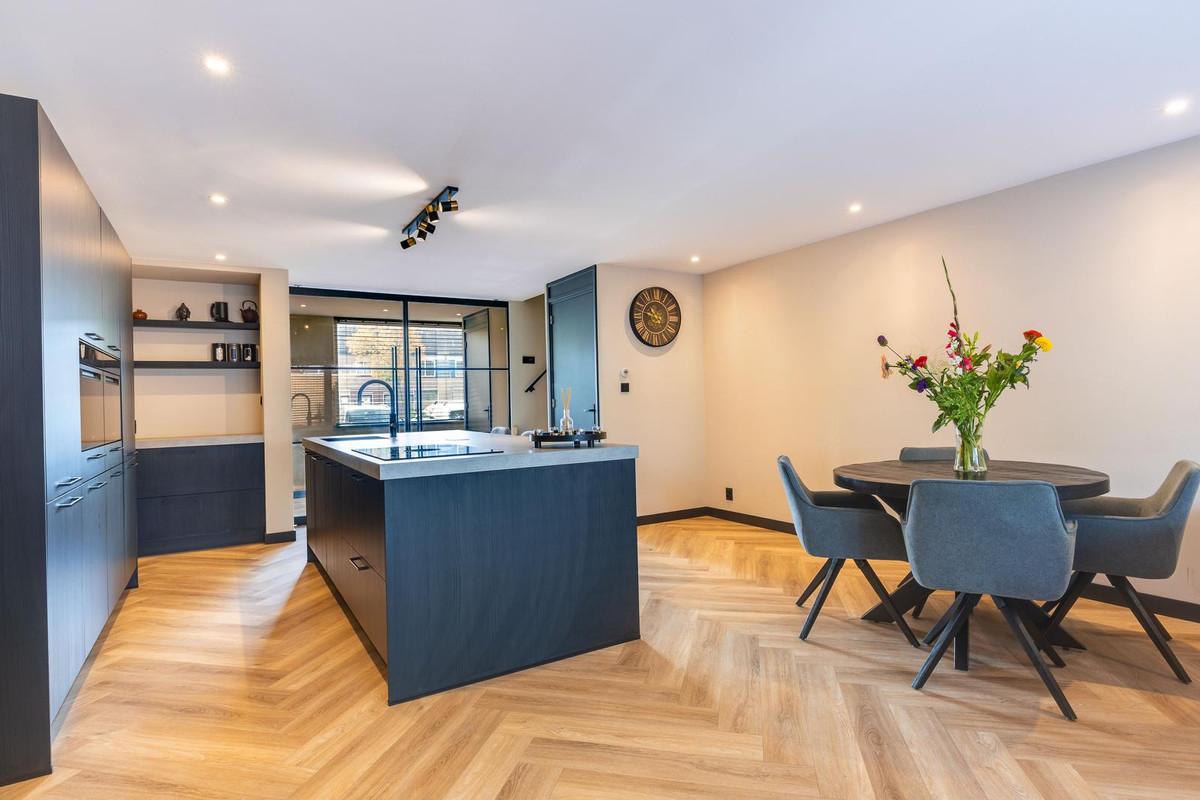Tussenwoning te koop: Spaarbekkenkade 9, Purmerend