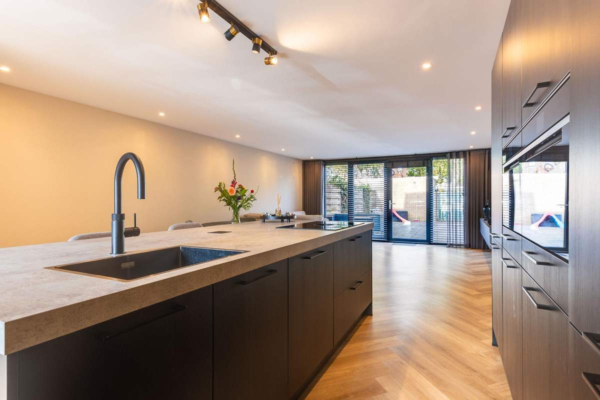 Tussenwoning te koop: Spaarbekkenkade 9, Purmerend