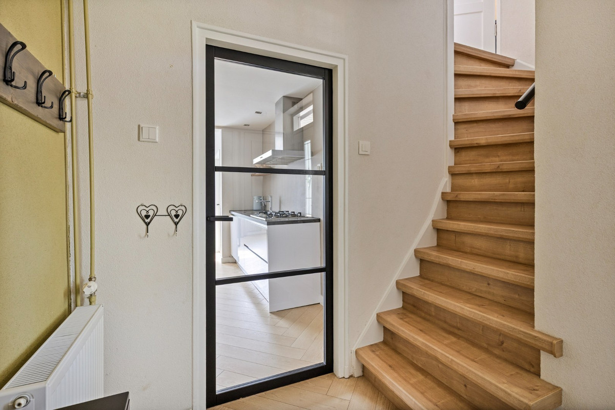 Tussenwoning te koop: Broederhof 2, Veldhoven