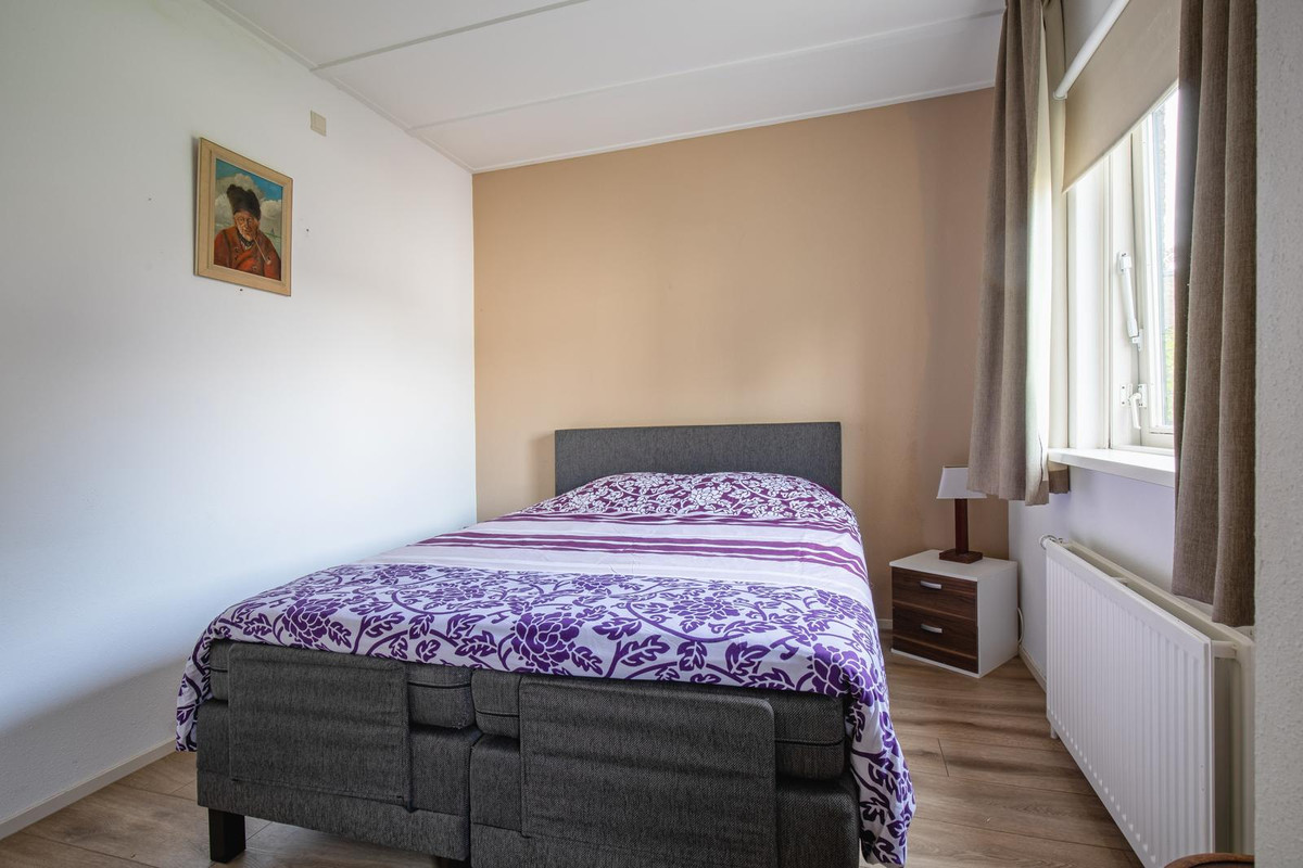 Tussenwoning te koop: Bernhardlaan 112, Den Burg