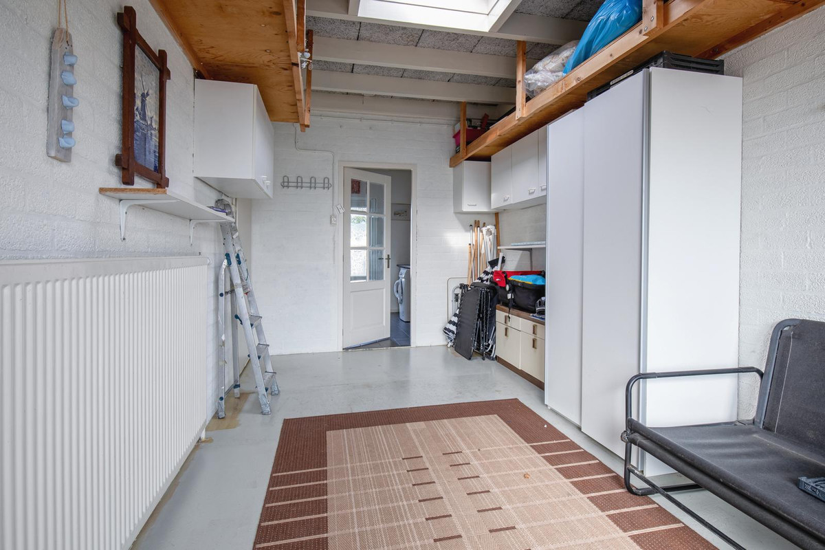 Tussenwoning te koop: Bernhardlaan 112, Den Burg