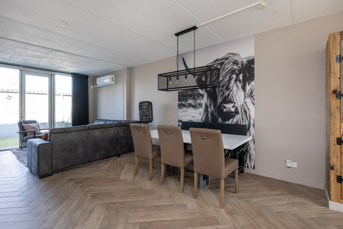 Tussenwoning te koop: Reiger 28, Sommelsdijk