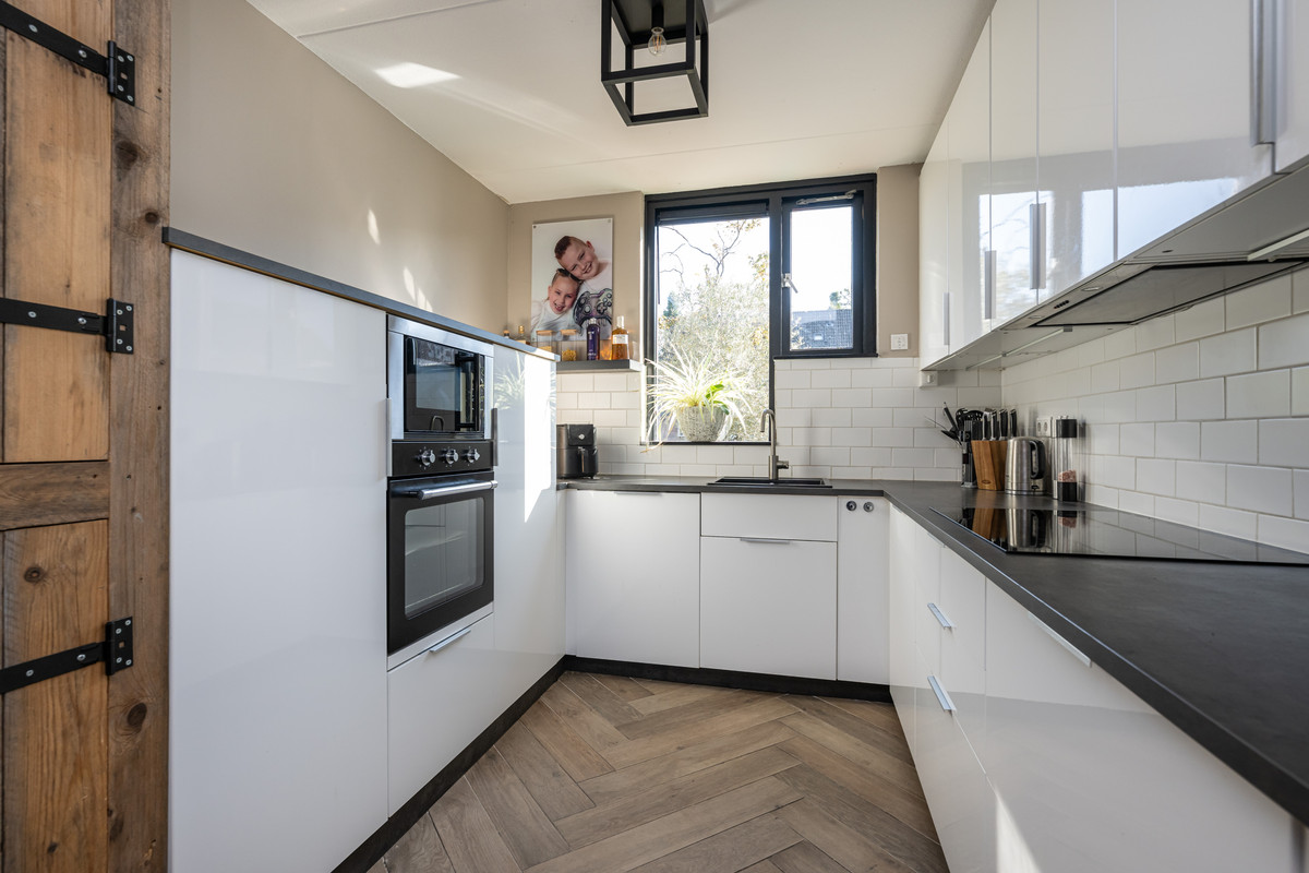 Tussenwoning te koop: Reiger 28, Sommelsdijk