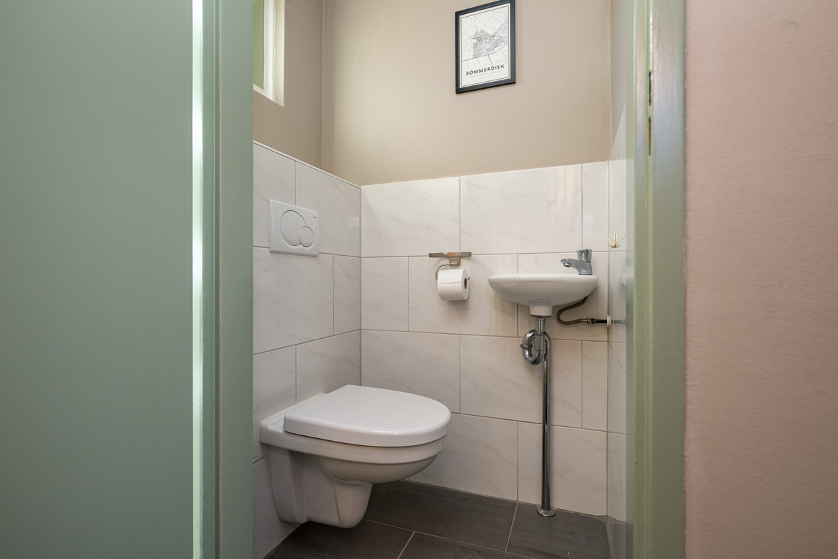 Tussenwoning te koop: Reiger 28, Sommelsdijk