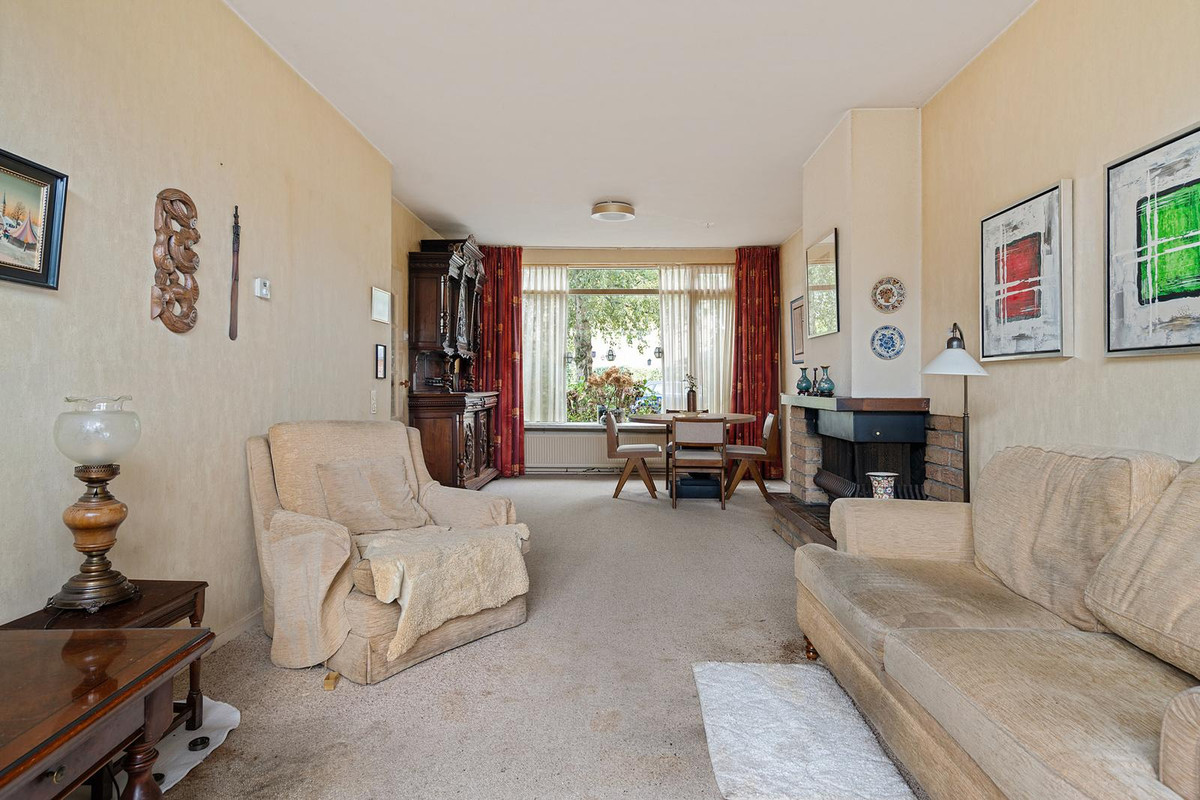 Tussenwoning te koop: Huygenslaan 15, Woudenberg