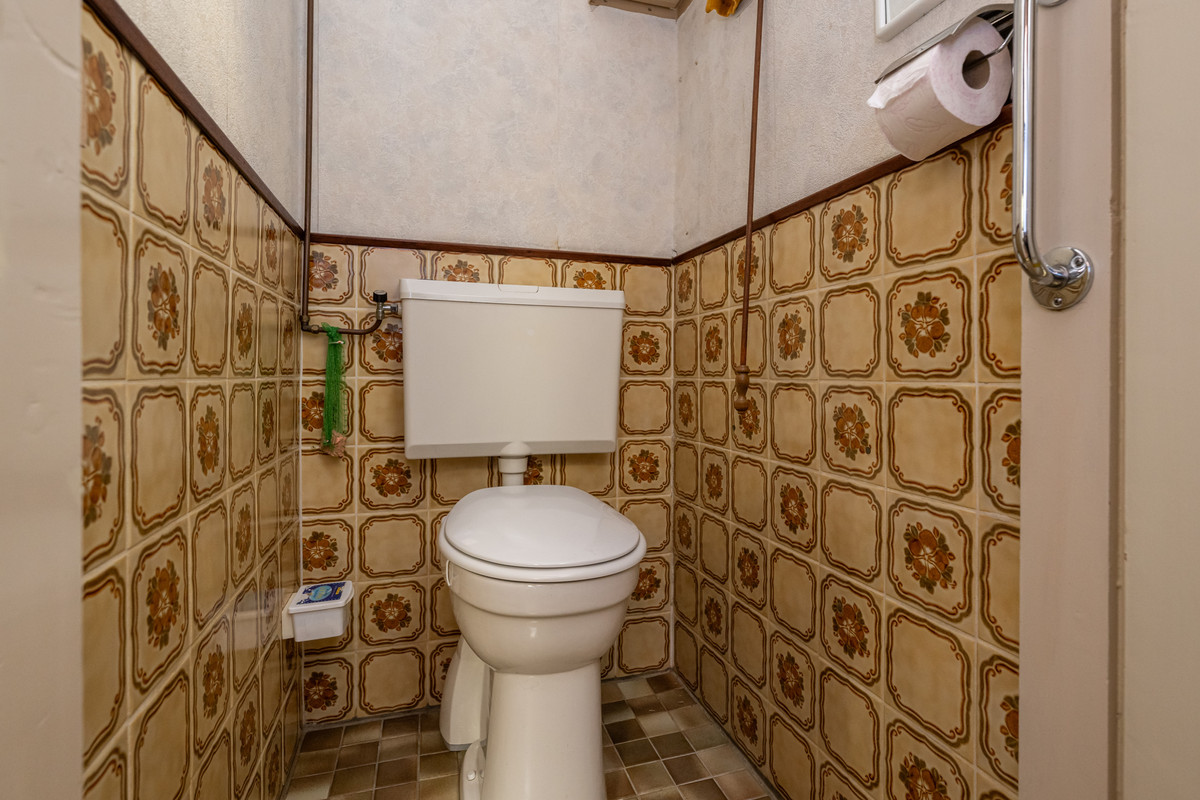 Vrijstaande woning te koop: Julianalaan 2, Dirksland