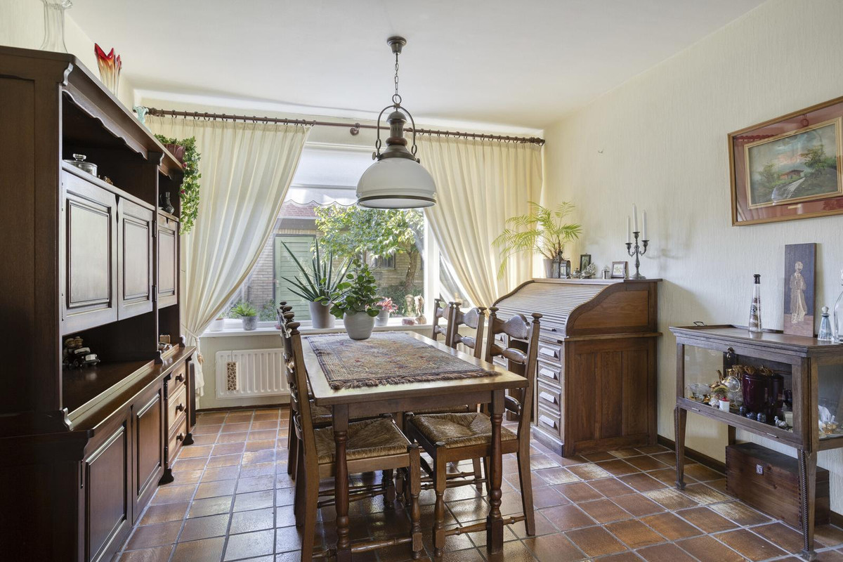Hoekwoning te koop: Prins Hendrikstraat 15, Willemstad