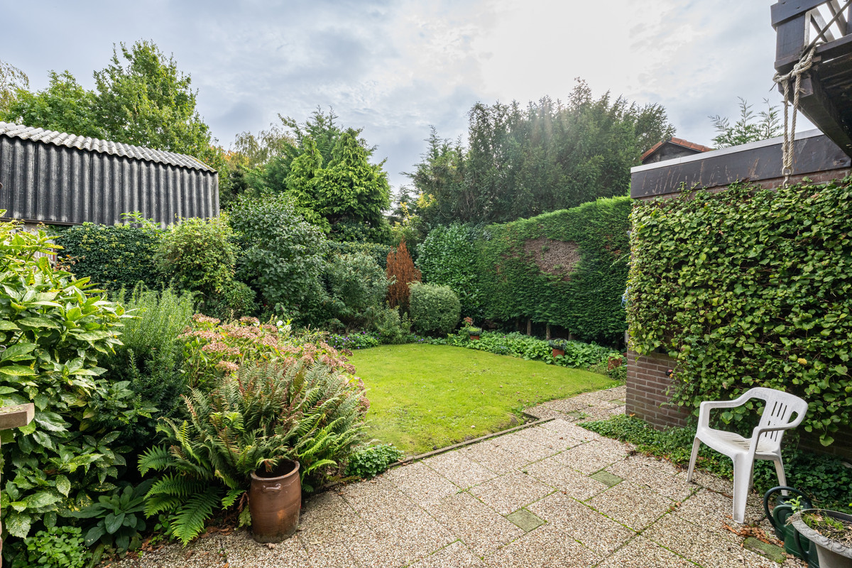 Vrijstaande woning te koop: Julianalaan 2, Dirksland