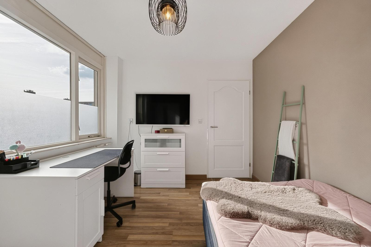 Tussenwoning te koop: Rijnlaan 56, Bergen Op Zoom