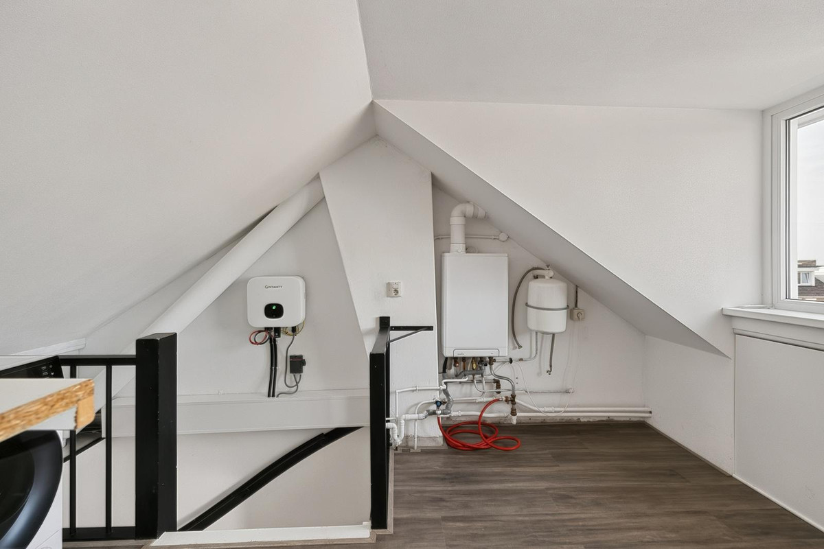 Tussenwoning te koop: Rijnlaan 56, Bergen Op Zoom