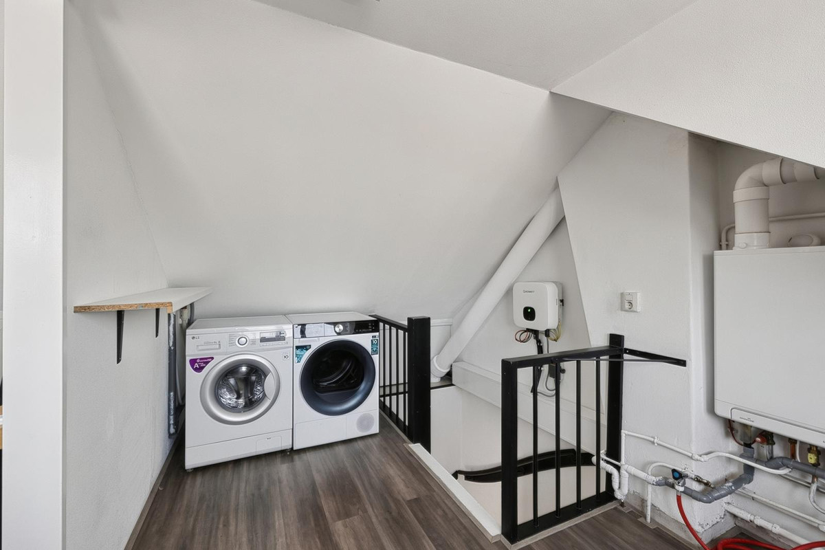 Tussenwoning te koop: Rijnlaan 56, Bergen Op Zoom