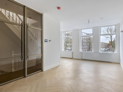Newtonplein 5