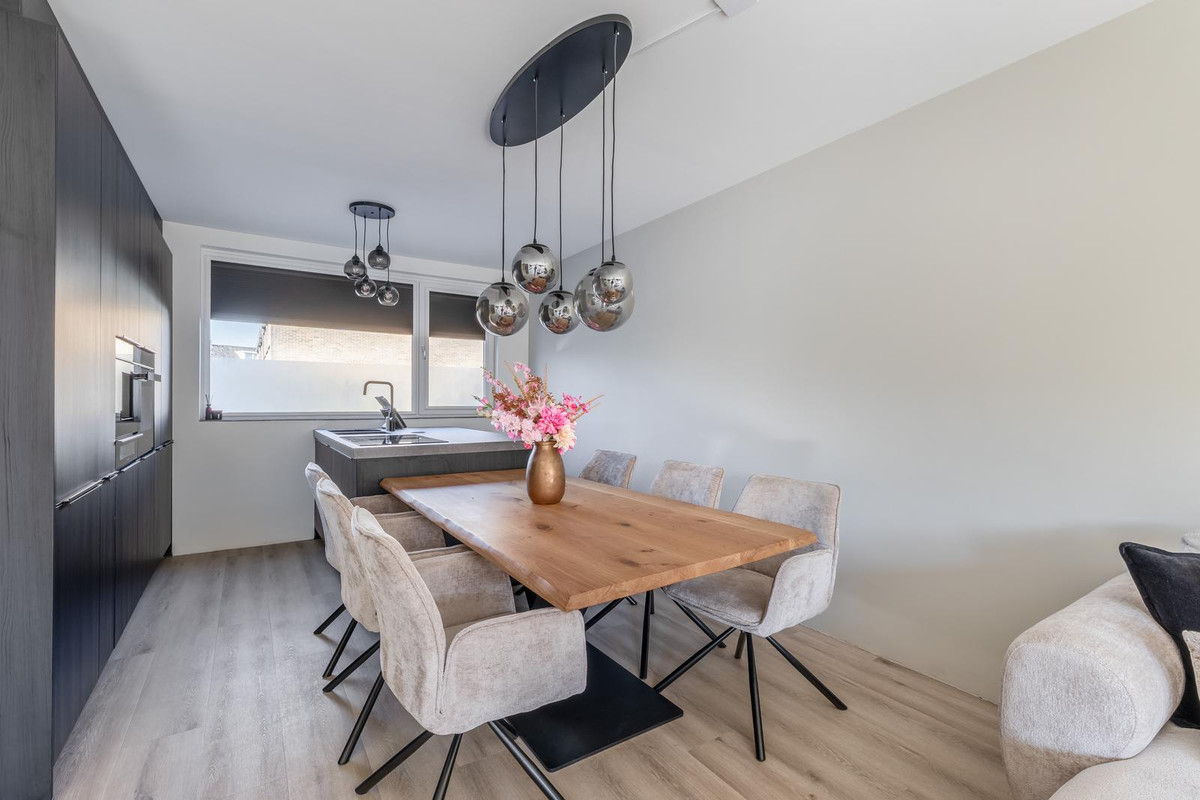 Tussenwoning te koop: Jolstraat 130, Den Helder