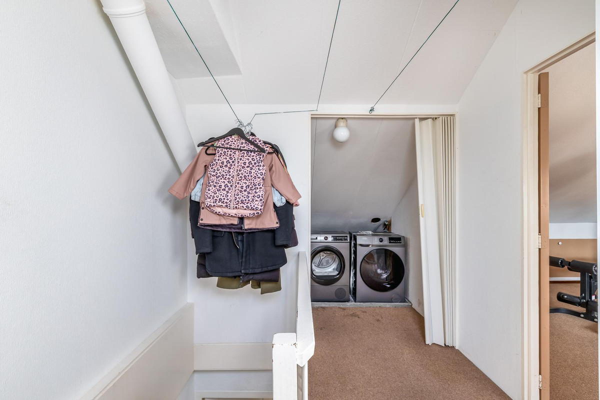 Tussenwoning te koop: Jolstraat 130, Den Helder