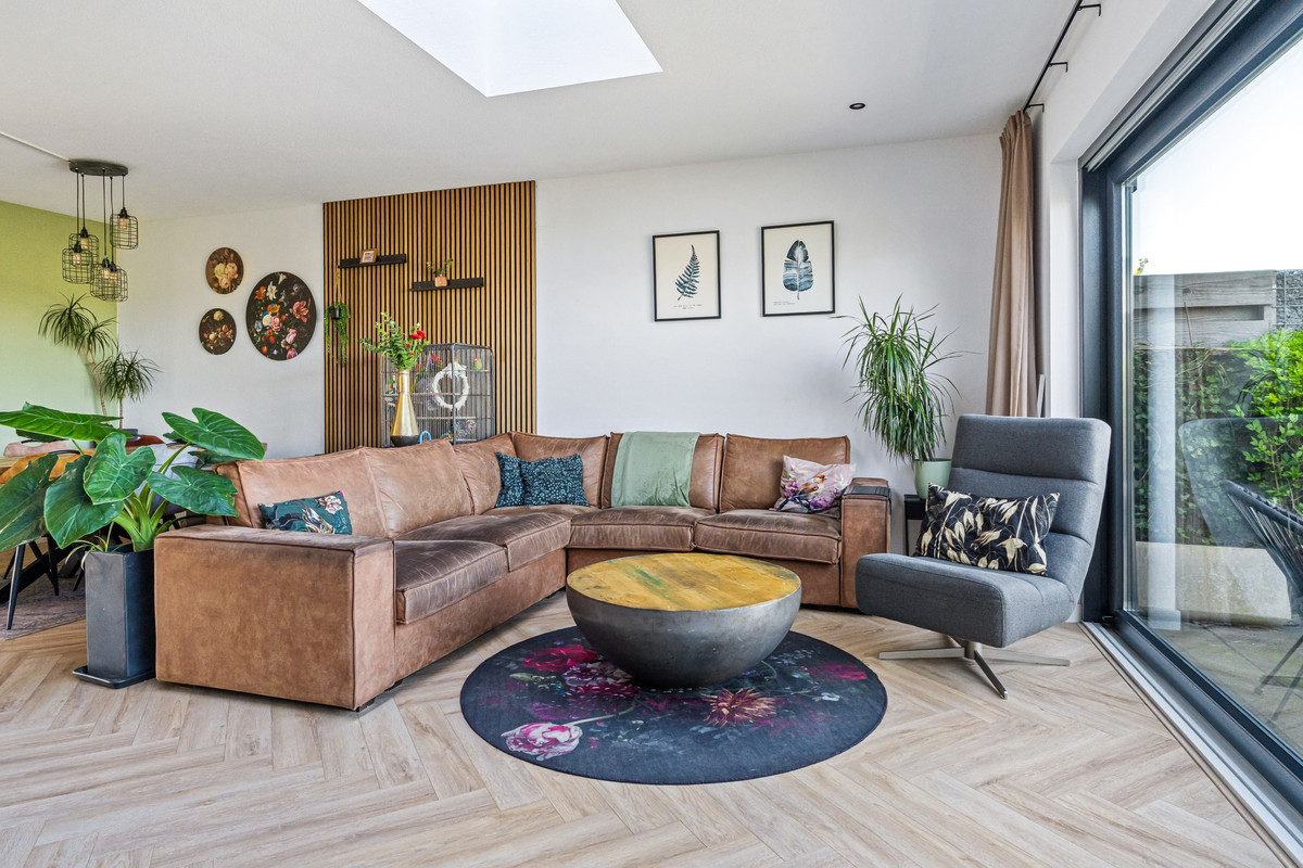 Tussenwoning te koop: Diny Sprockstraat 72, Leeuwarden