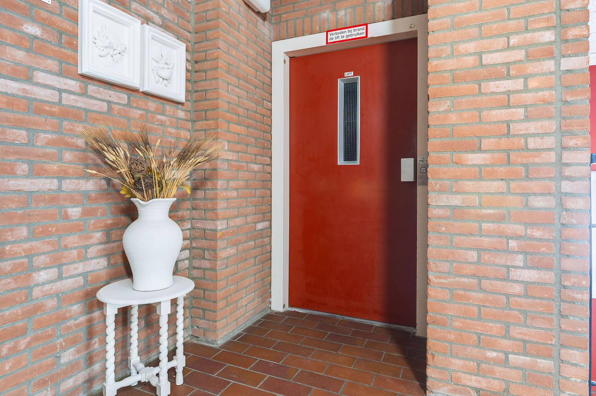 Appartement te koop: Poolster 241, Hoorn