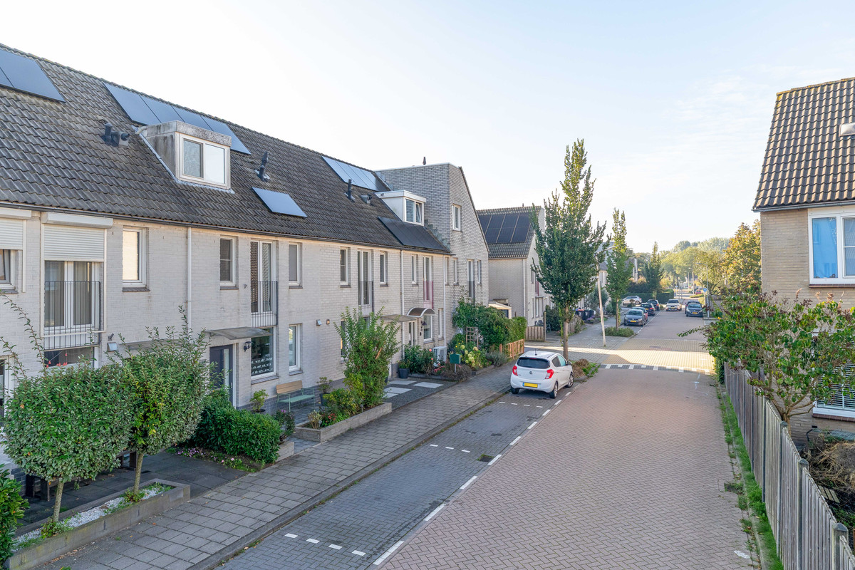 Tussenwoning te koop: Trompetstraat 31, Zwijndrecht