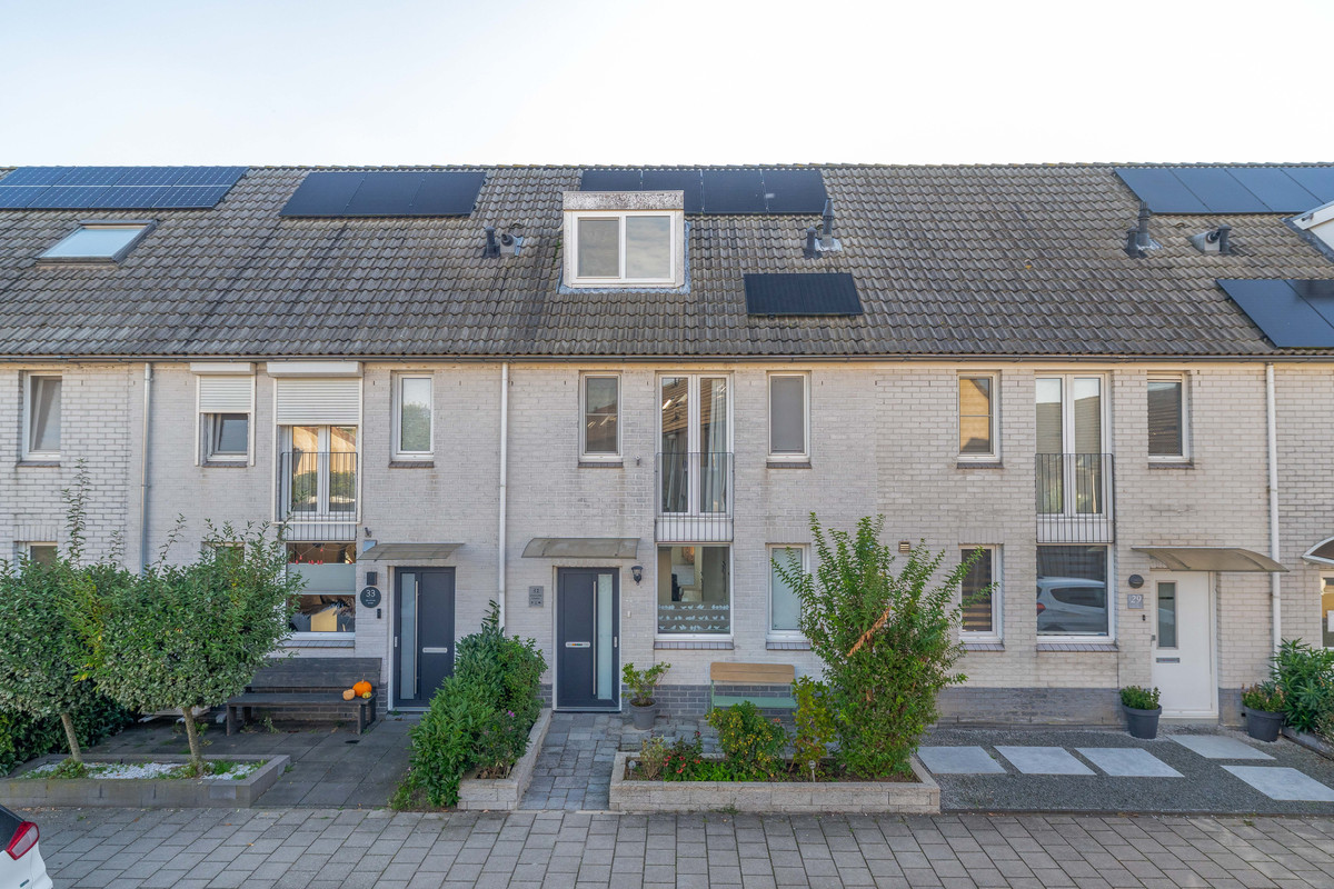 Tussenwoning te koop: Trompetstraat 31, Zwijndrecht