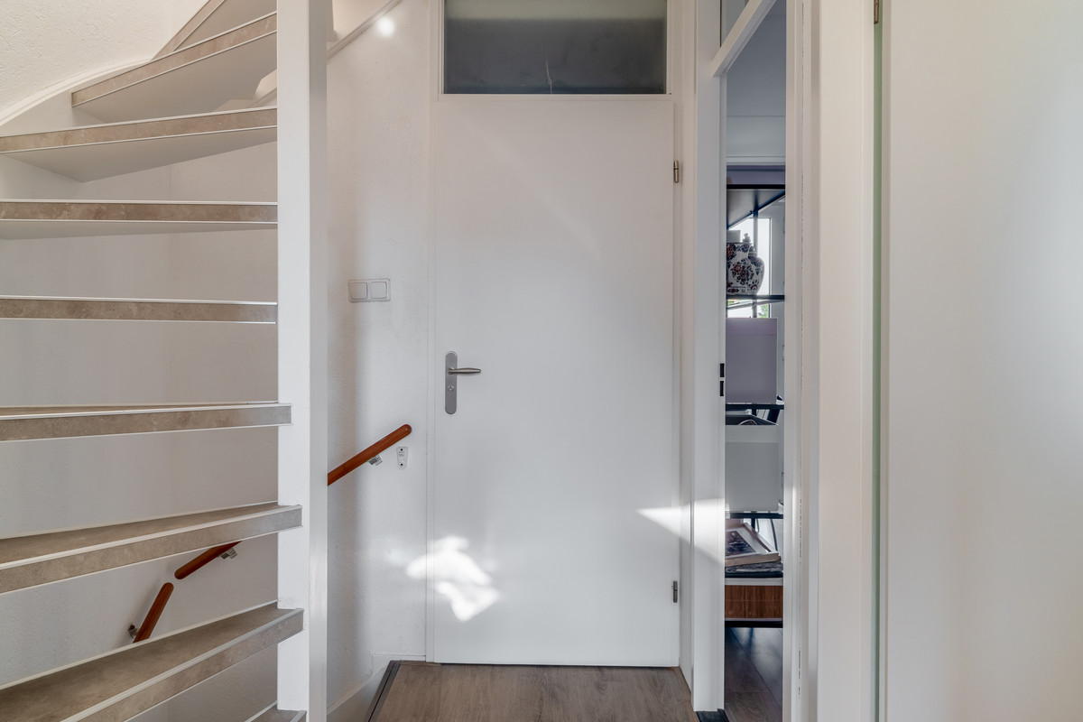Tussenwoning te koop: Trompetstraat 31, Zwijndrecht
