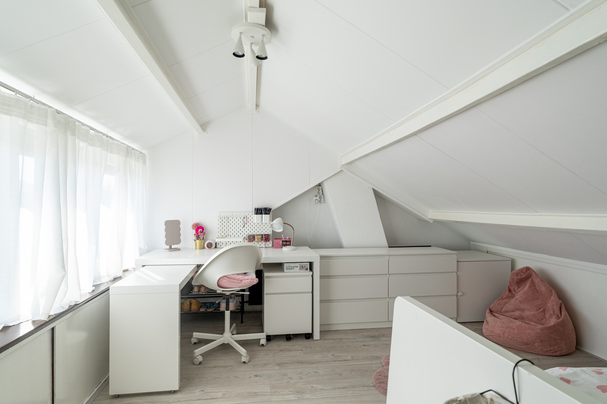 Tussenwoning te koop: Valeriaanstraat 31, Waalwijk