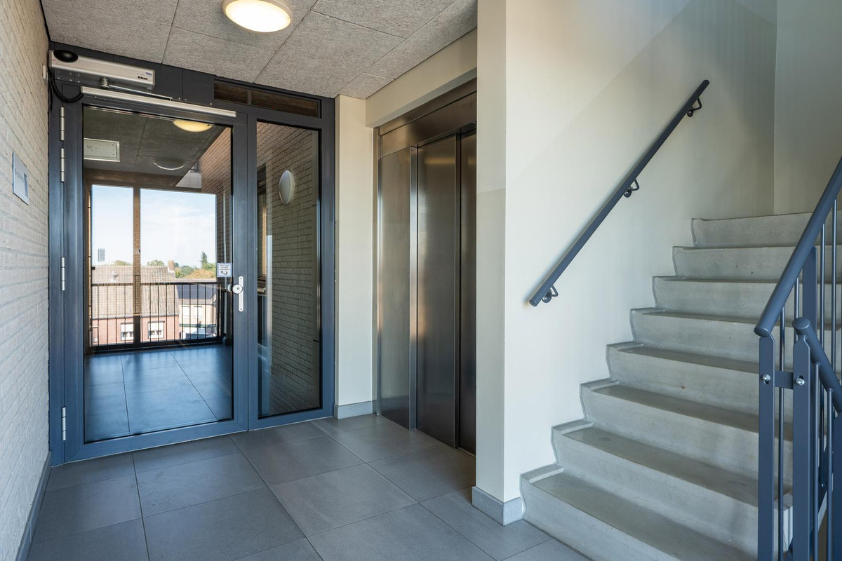 Appartement te koop: Hovenstraat 122F, Landgraaf