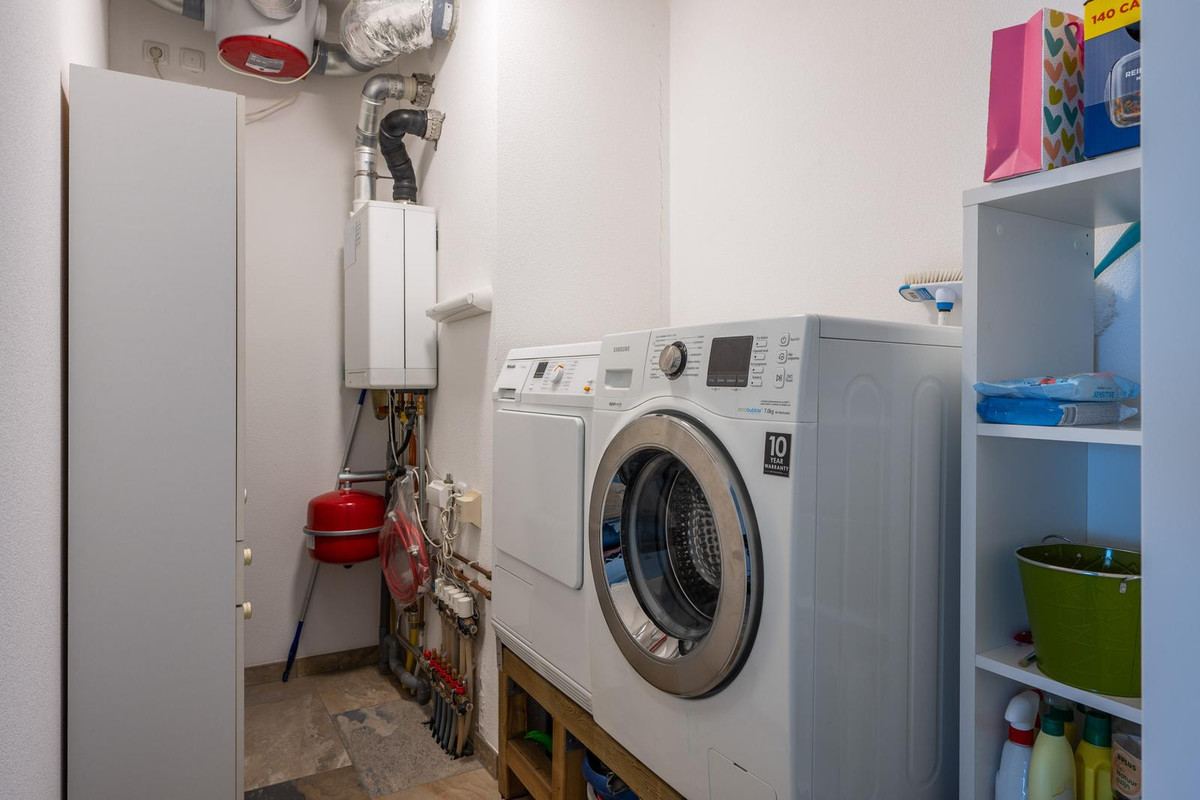 Appartement te koop: Hovenstraat 122F, Landgraaf