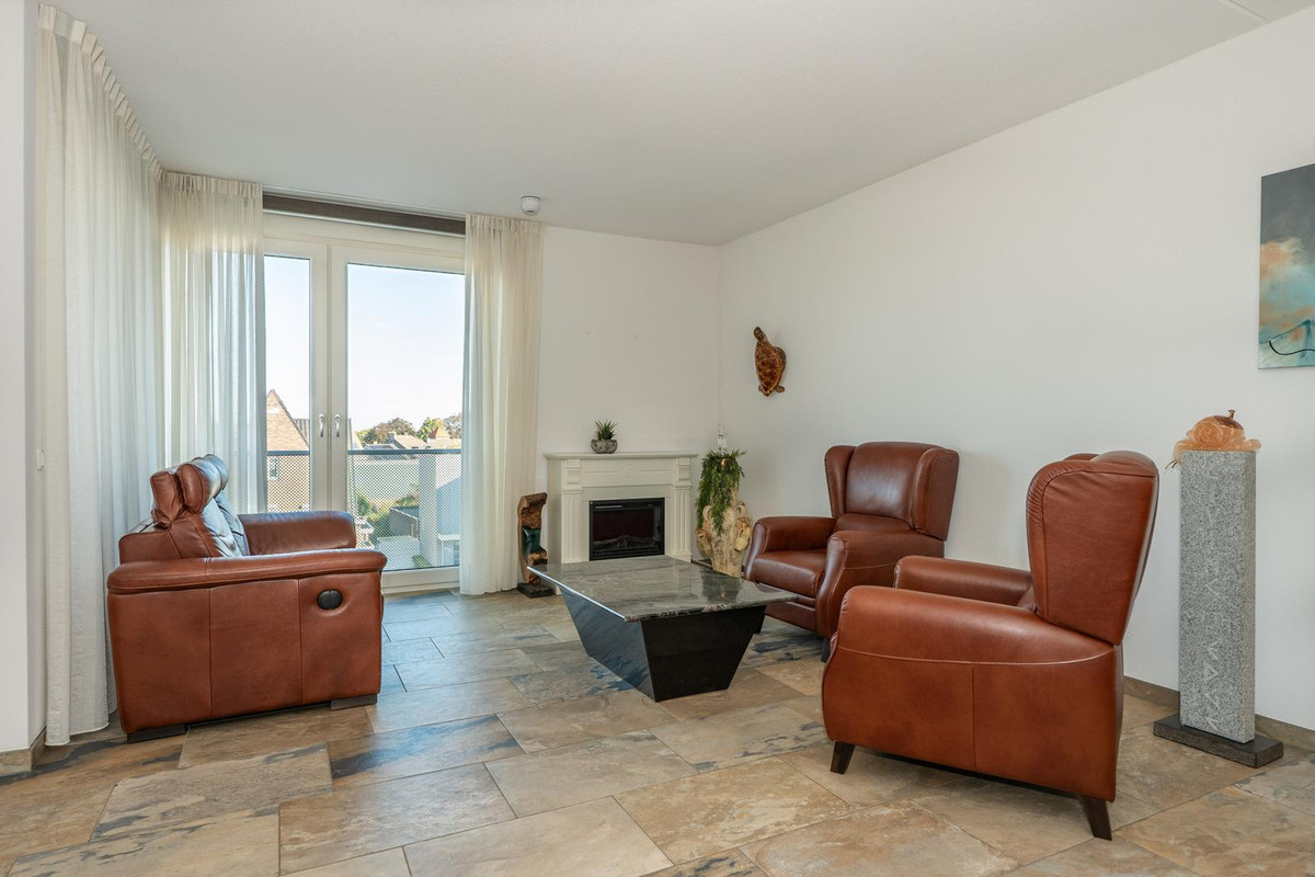 Appartement te koop: Hovenstraat 122F, Landgraaf