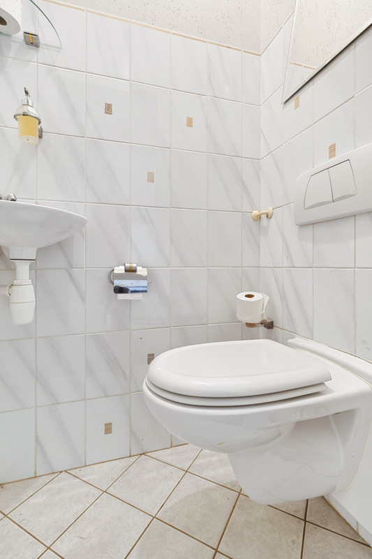 Tussenwoning te koop: Oudeland 25, Harmelen