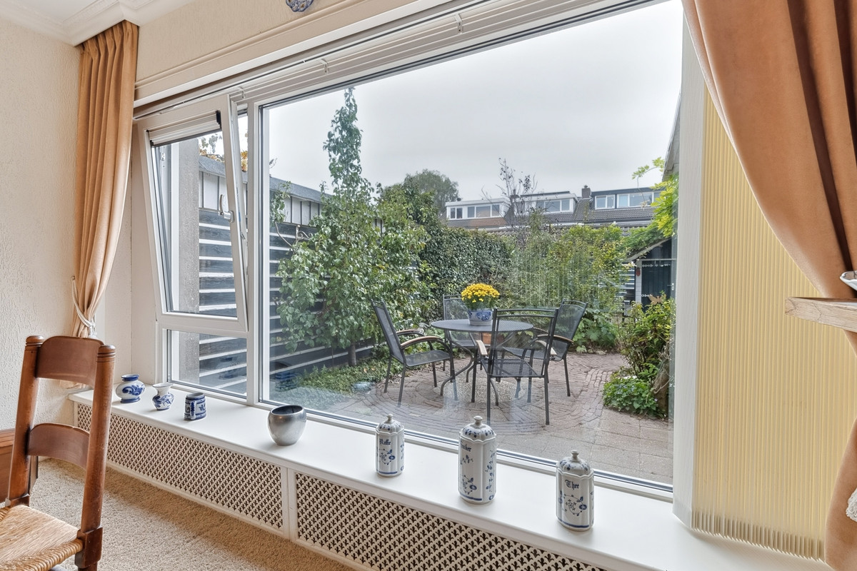 Tussenwoning te koop: Oudeland 25, Harmelen